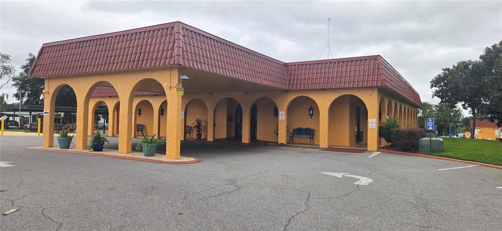 2055 S FLORAL AVENUE, #201, Bartow, FL 33830 2055 S FLORAL AVENUE, #201, Bartow, FL 33830
