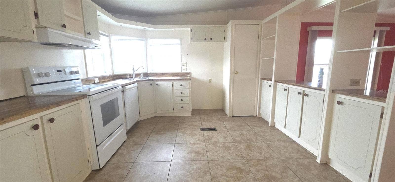 2055 S FLORAL AVENUE, #201, Bartow, FL 33830 2055 S FLORAL AVENUE, #201, Bartow, FL 33830