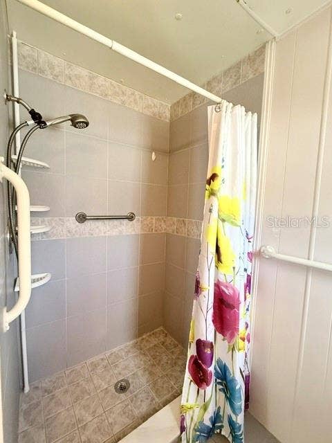 706 ELIZABETH LANE, Lakeland, FL 33809 706 ELIZABETH LANE, Lakeland, FL 33809