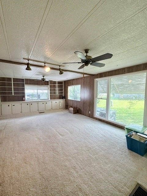 706 ELIZABETH LANE, Lakeland, FL 33809 706 ELIZABETH LANE, Lakeland, FL 33809