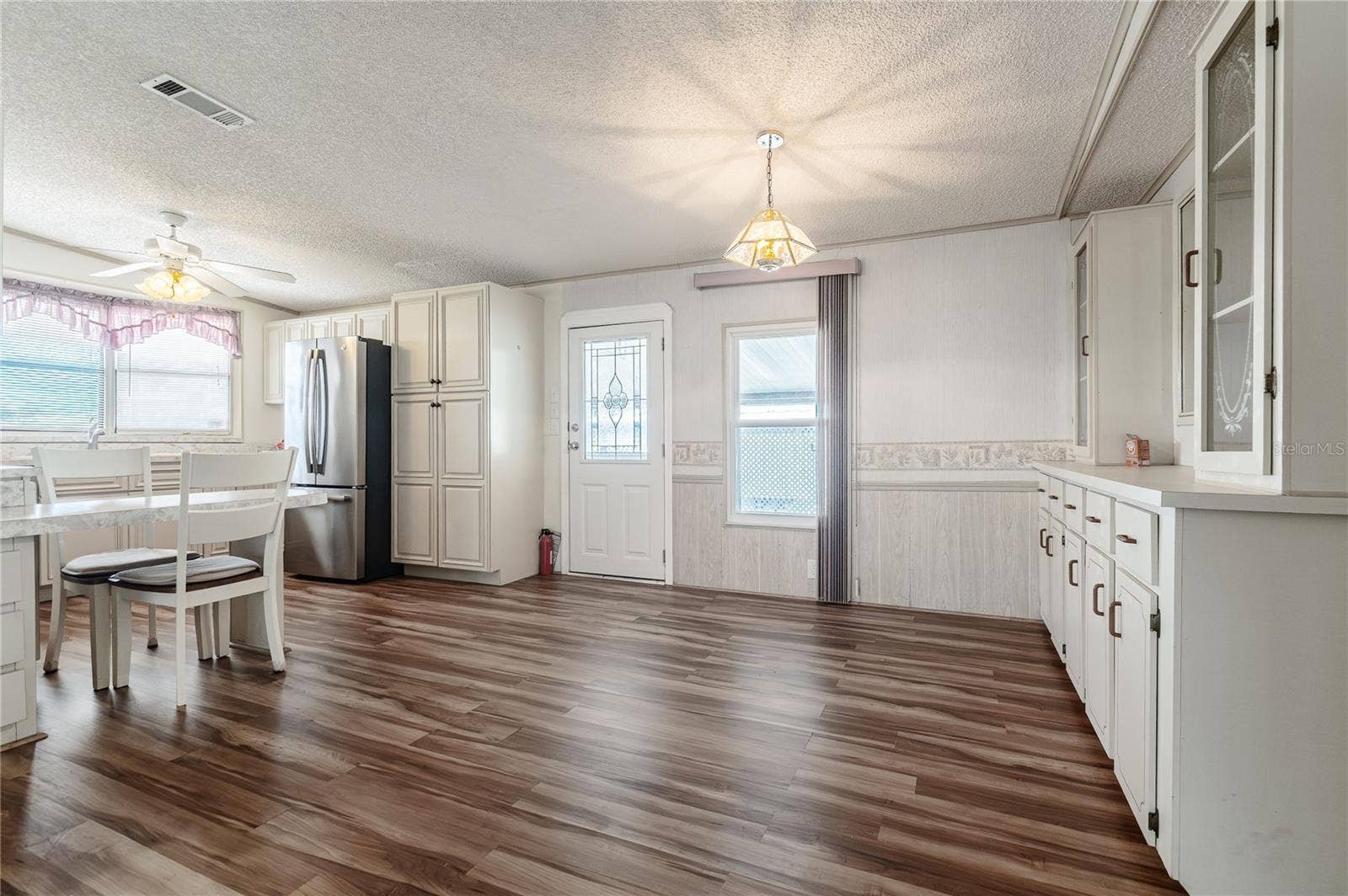 1725 QUAIL HILL DR, Lakeland, FL 33810 1725 QUAIL HILL DR, Lakeland, FL 33810