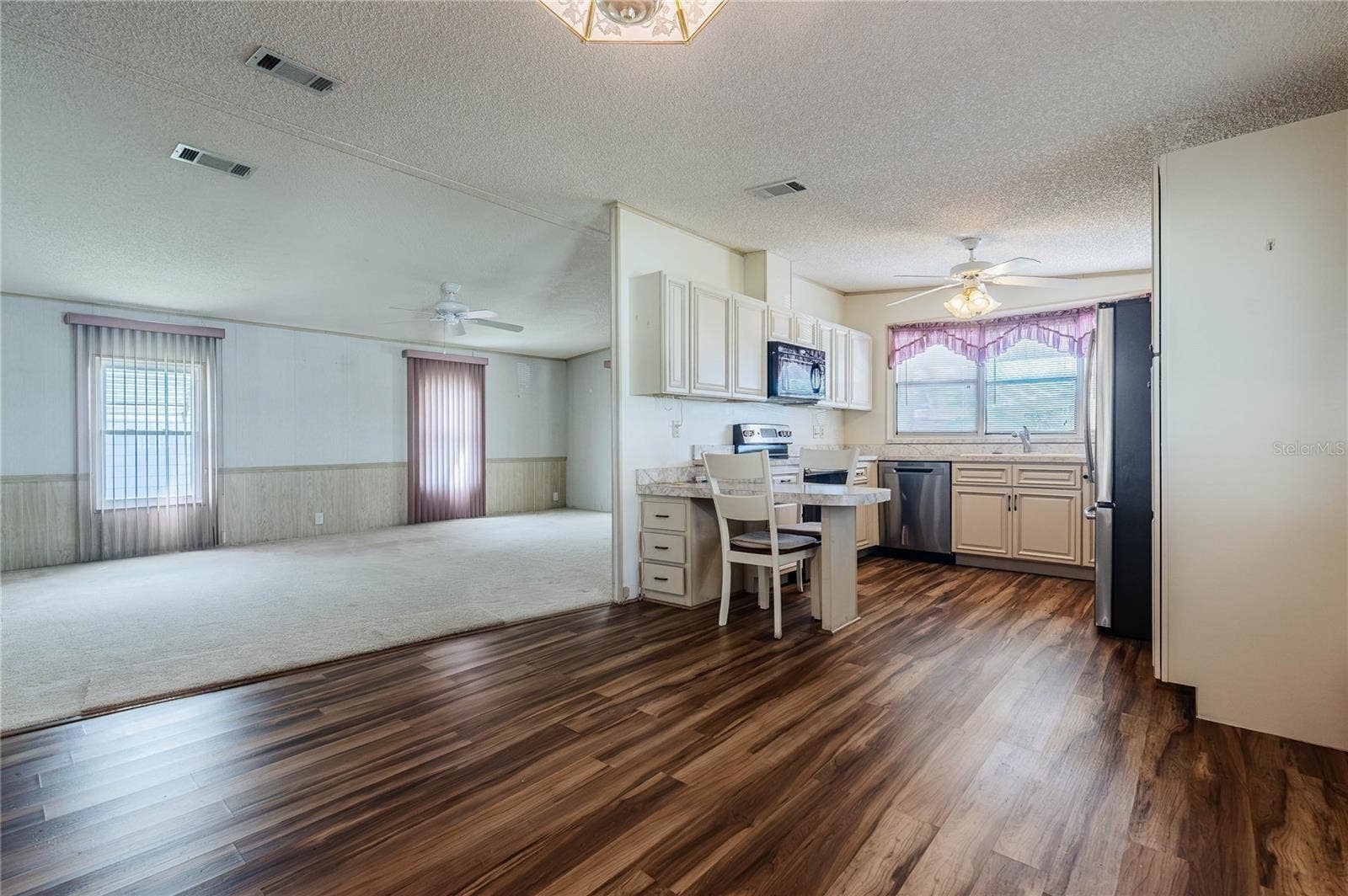 1725 QUAIL HILL DR, Lakeland, FL 33810 1725 QUAIL HILL DR, Lakeland, FL 33810