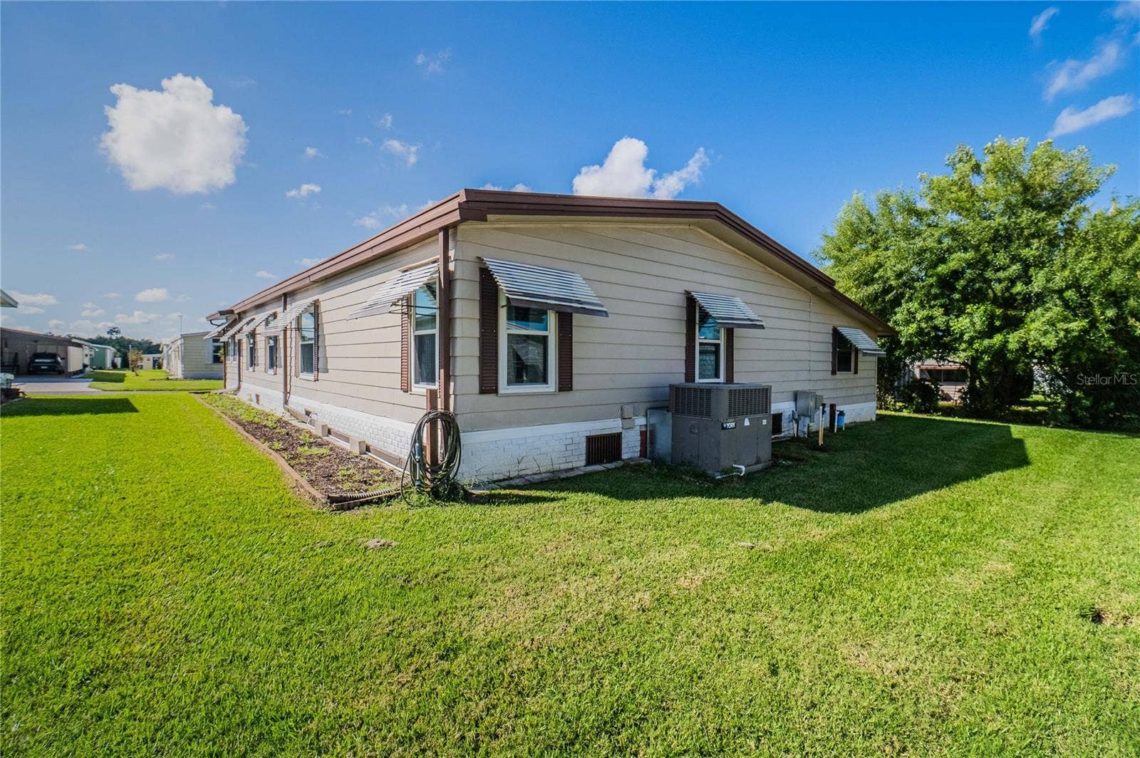 1725 QUAIL HILL DR, Lakeland, FL 33810 1725 QUAIL HILL DR, Lakeland, FL 33810