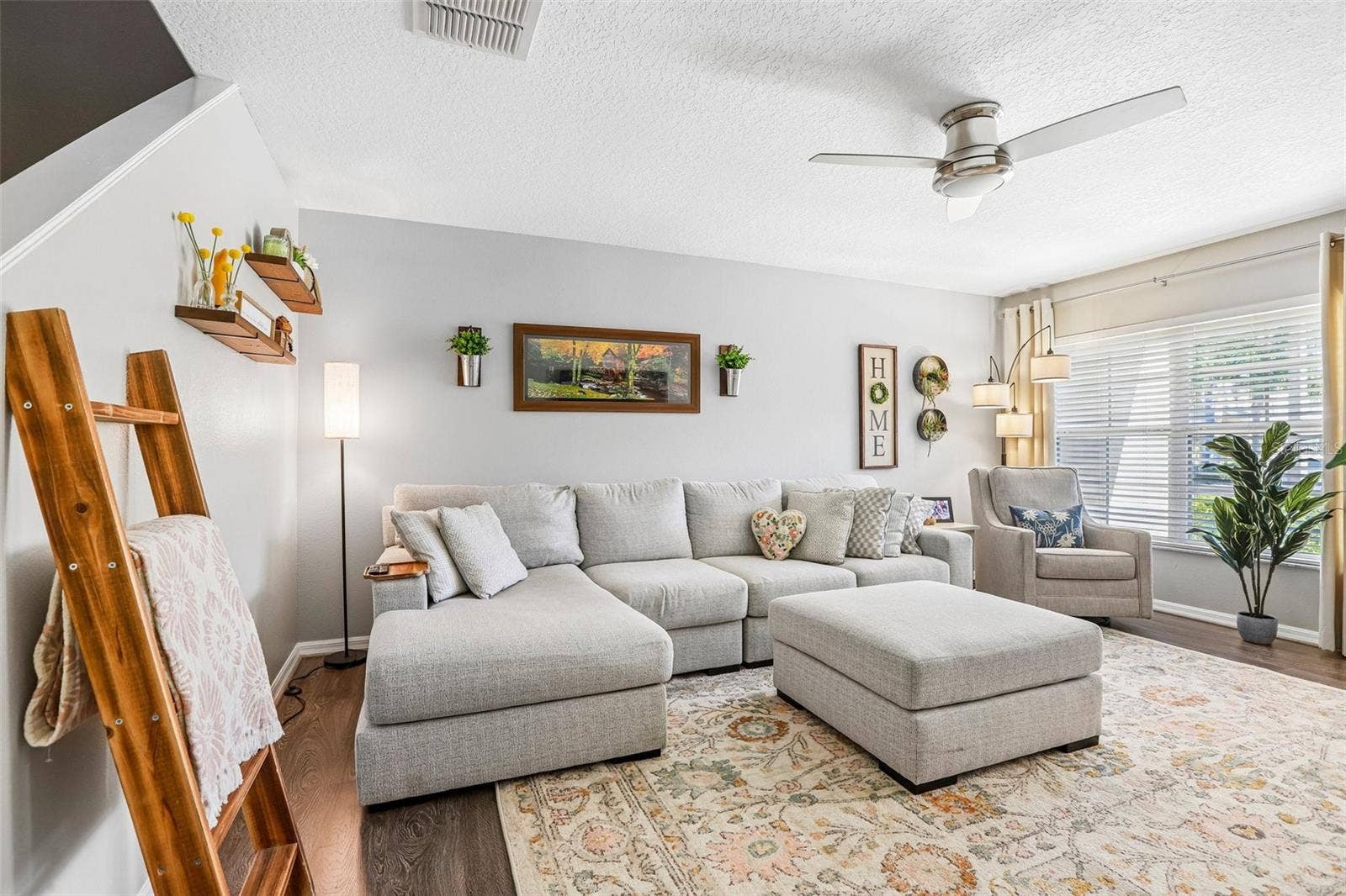 5414 QUARRY ROCK ROAD, #5414, Lakeland, FL 33809 Large living room with natural light!