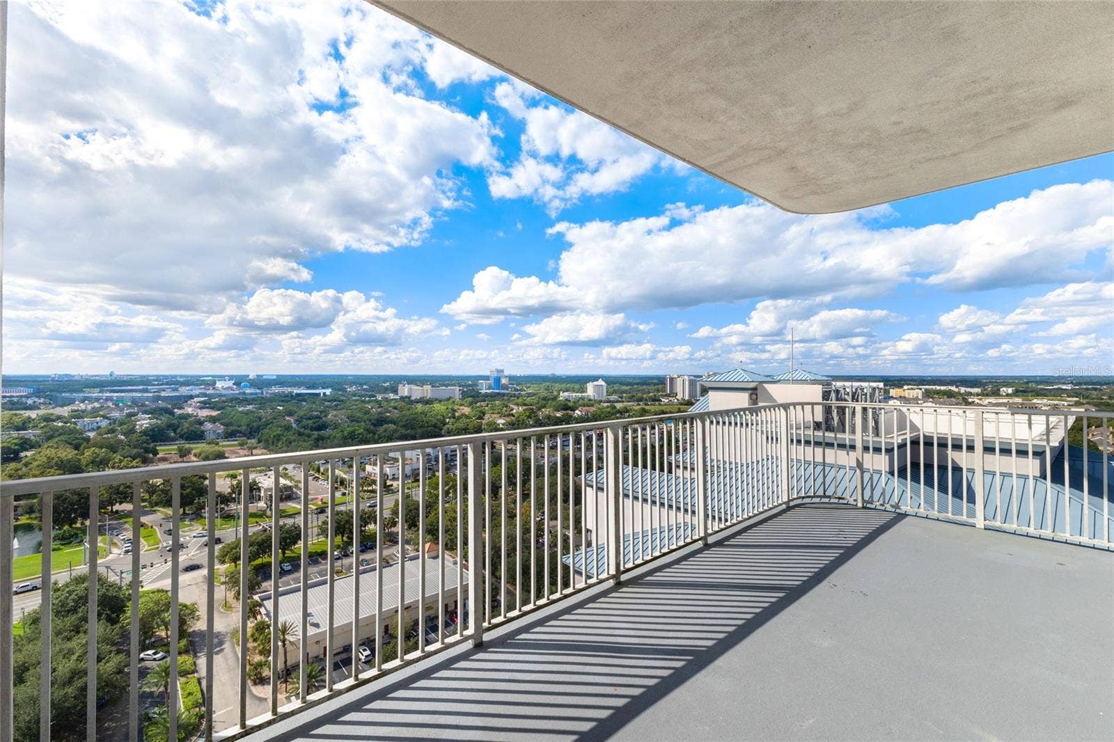 13427 BLUE HERON BEACH DR, #2001, Orlando, FL 32821 13427 BLUE HERON BEACH DR, #2001, Orlando, FL 32821