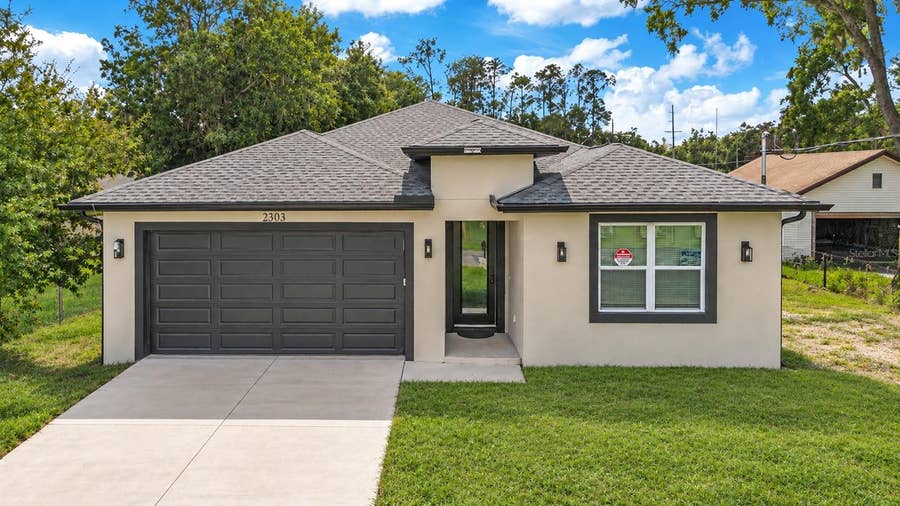 Property photo for 2203 W LOWRY AVENUE, Plant City, FL