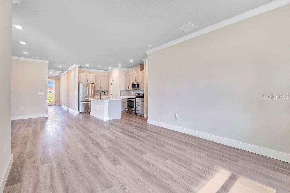 2203 W LOWRY AVENUE, Plant City, FL 33563 2203 W LOWRY AVENUE, Plant City, FL 33563