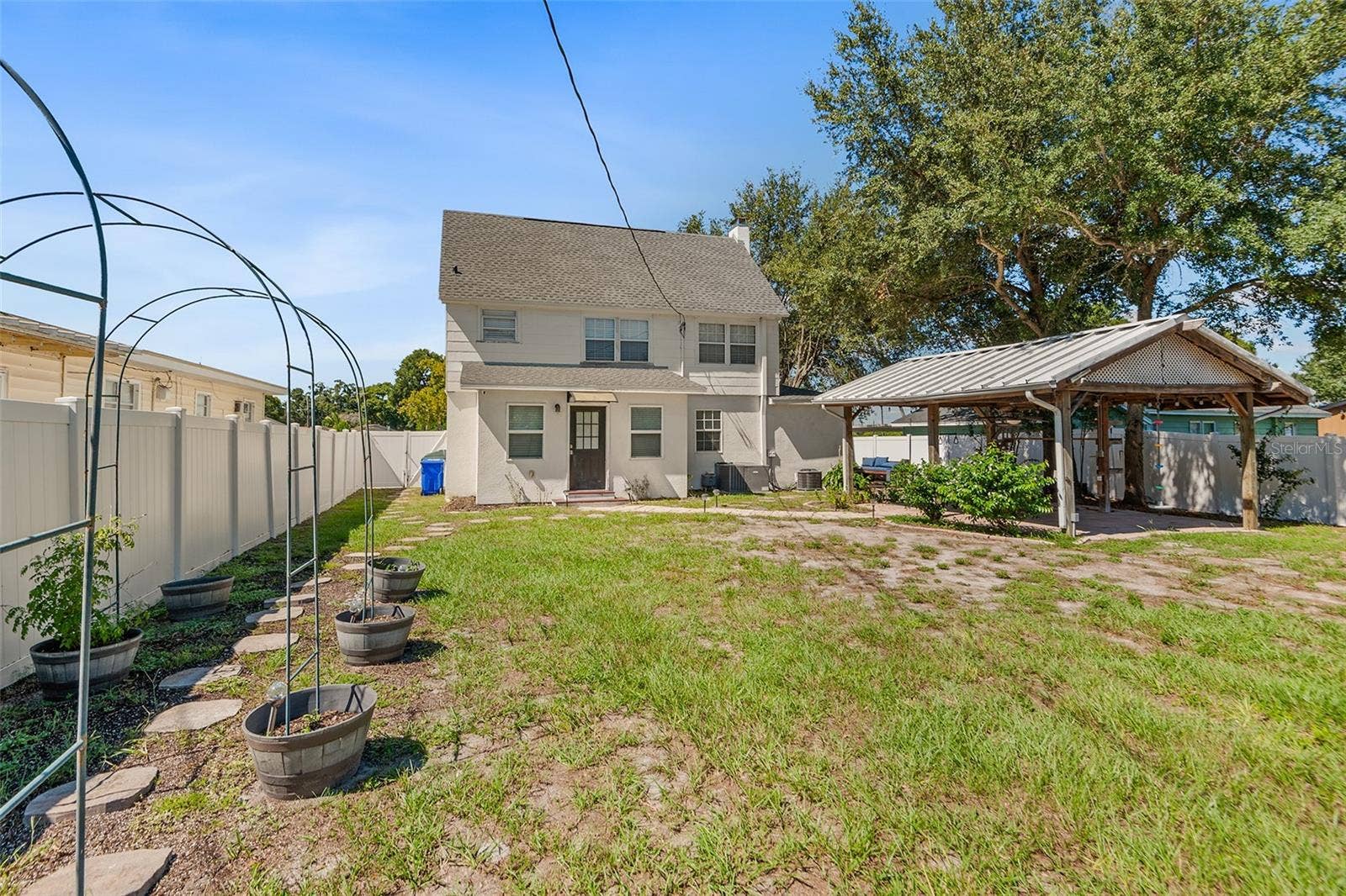 807 INTERLACHEN PARKWAY, Lakeland, FL 33801 Backyard
