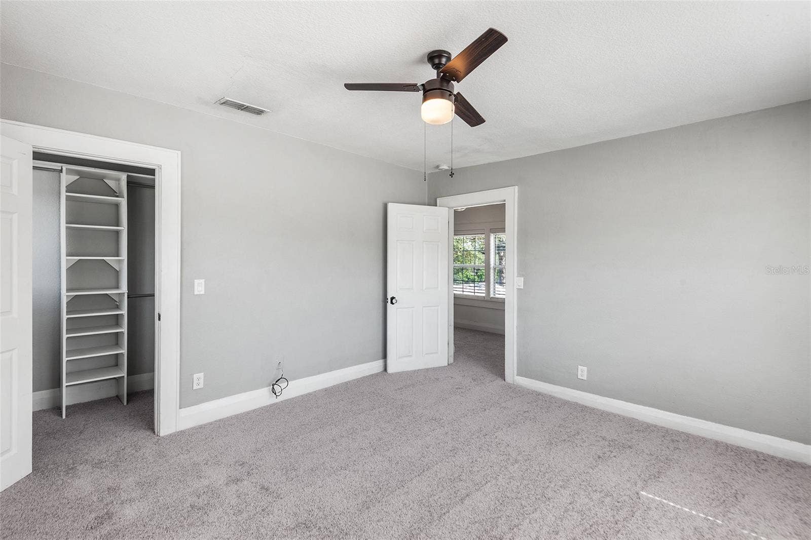 807 INTERLACHEN PARKWAY, Lakeland, FL 33801 Primary bedroom