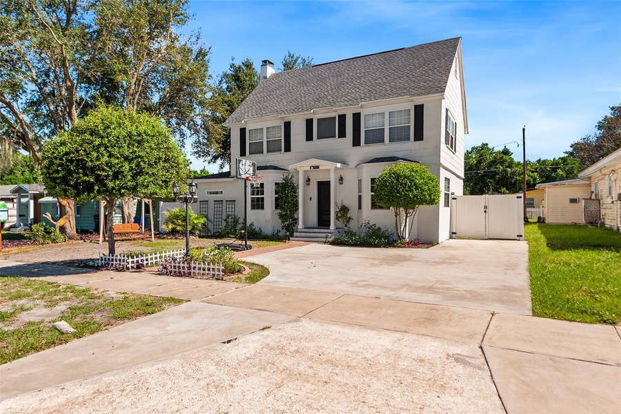 Property photo for 807 INTERLACHEN PARKWAY, Lakeland, FL