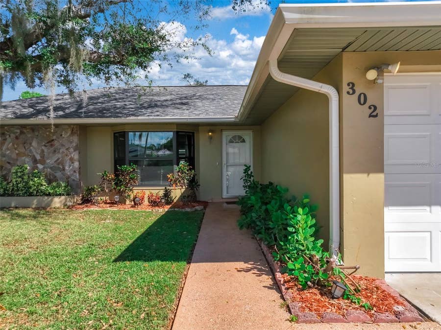 Property photo for 302 LOTUS AVENUE, Sebring, FL