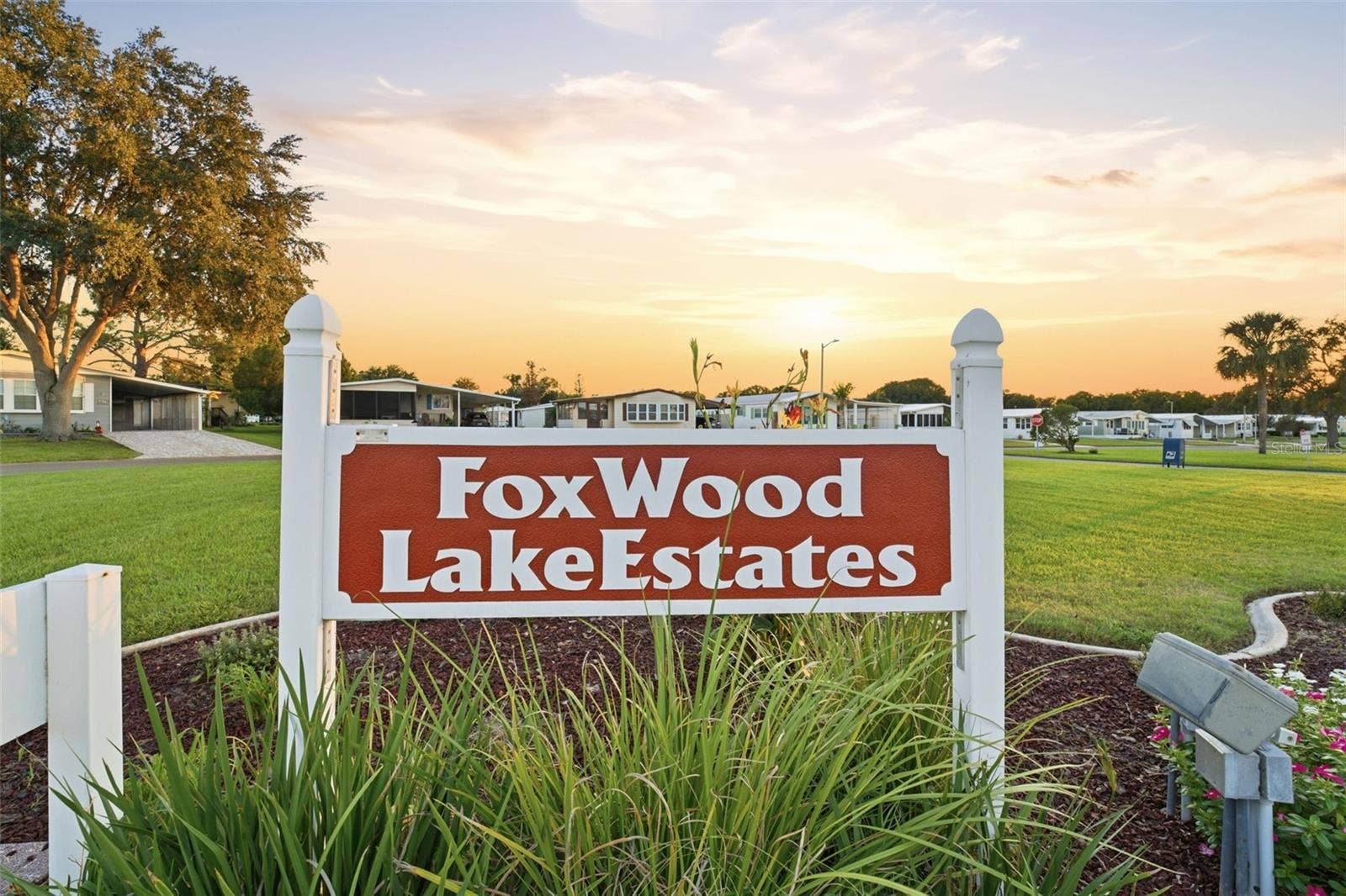 4863 FOXWOOD BOULEVARD, Lakeland, FL 33810 4863 FOXWOOD BOULEVARD, Lakeland, FL 33810