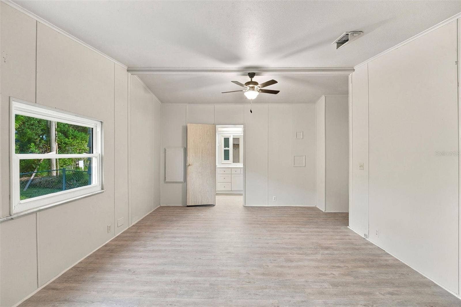 4863 FOXWOOD BOULEVARD, Lakeland, FL 33810 4863 FOXWOOD BOULEVARD, Lakeland, FL 33810