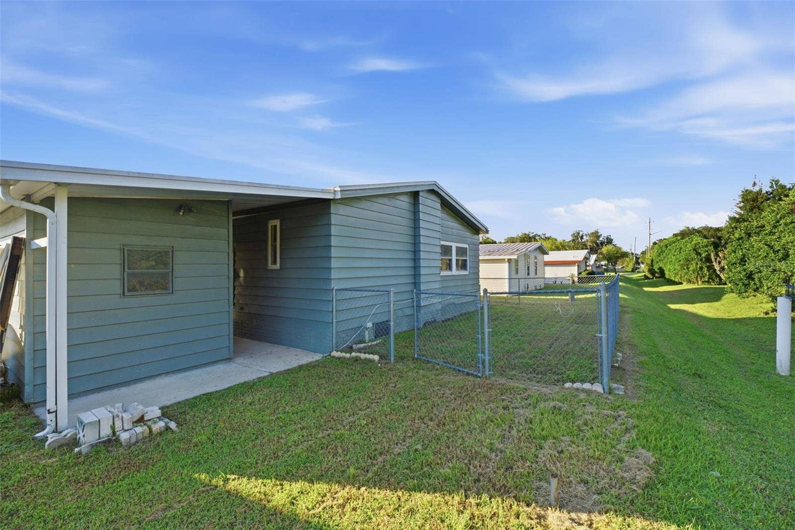 4863 FOXWOOD BOULEVARD, Lakeland, FL 33810 4863 FOXWOOD BOULEVARD, Lakeland, FL 33810