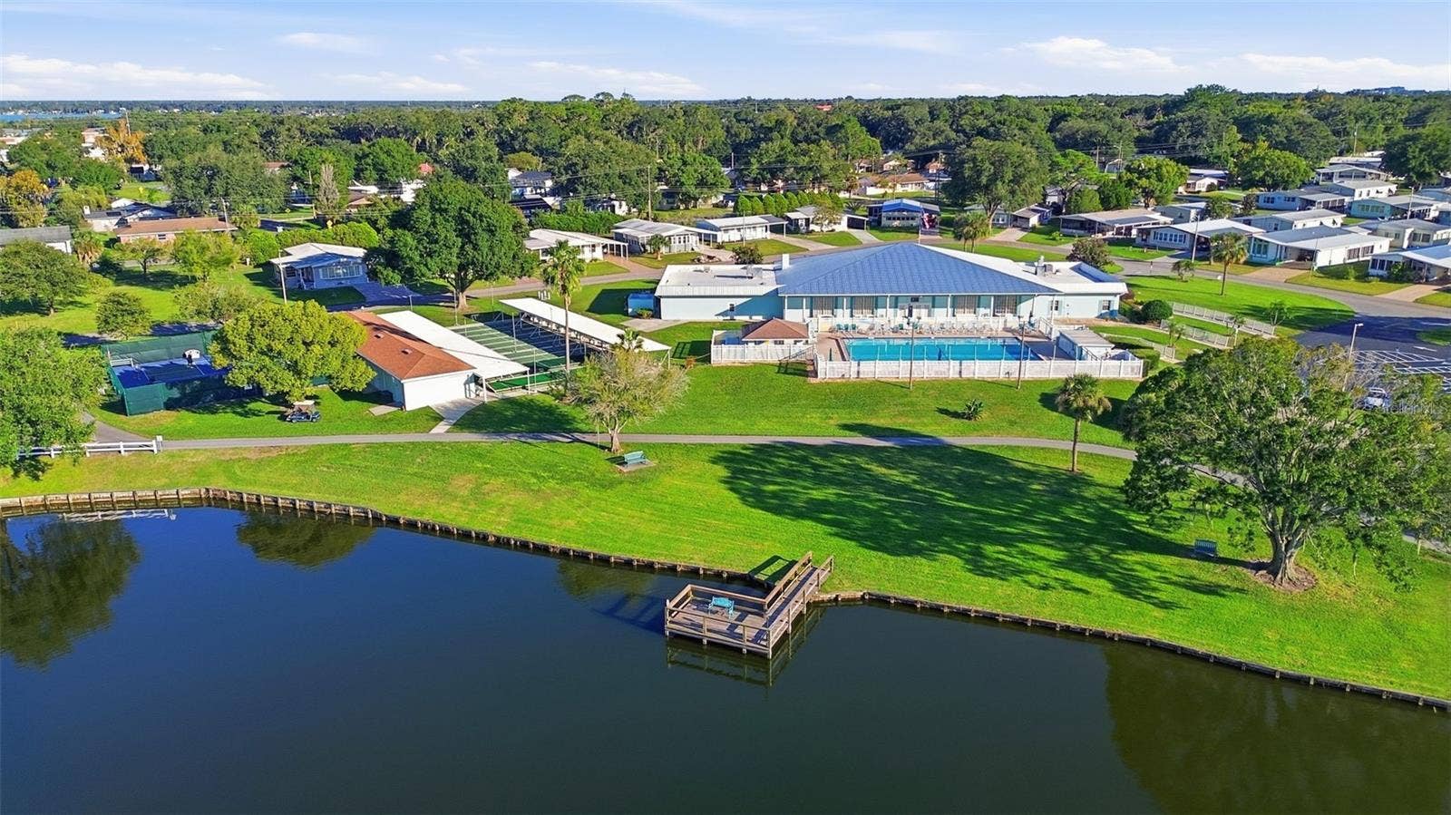 4863 FOXWOOD BOULEVARD, Lakeland, FL 33810 4863 FOXWOOD BOULEVARD, Lakeland, FL 33810