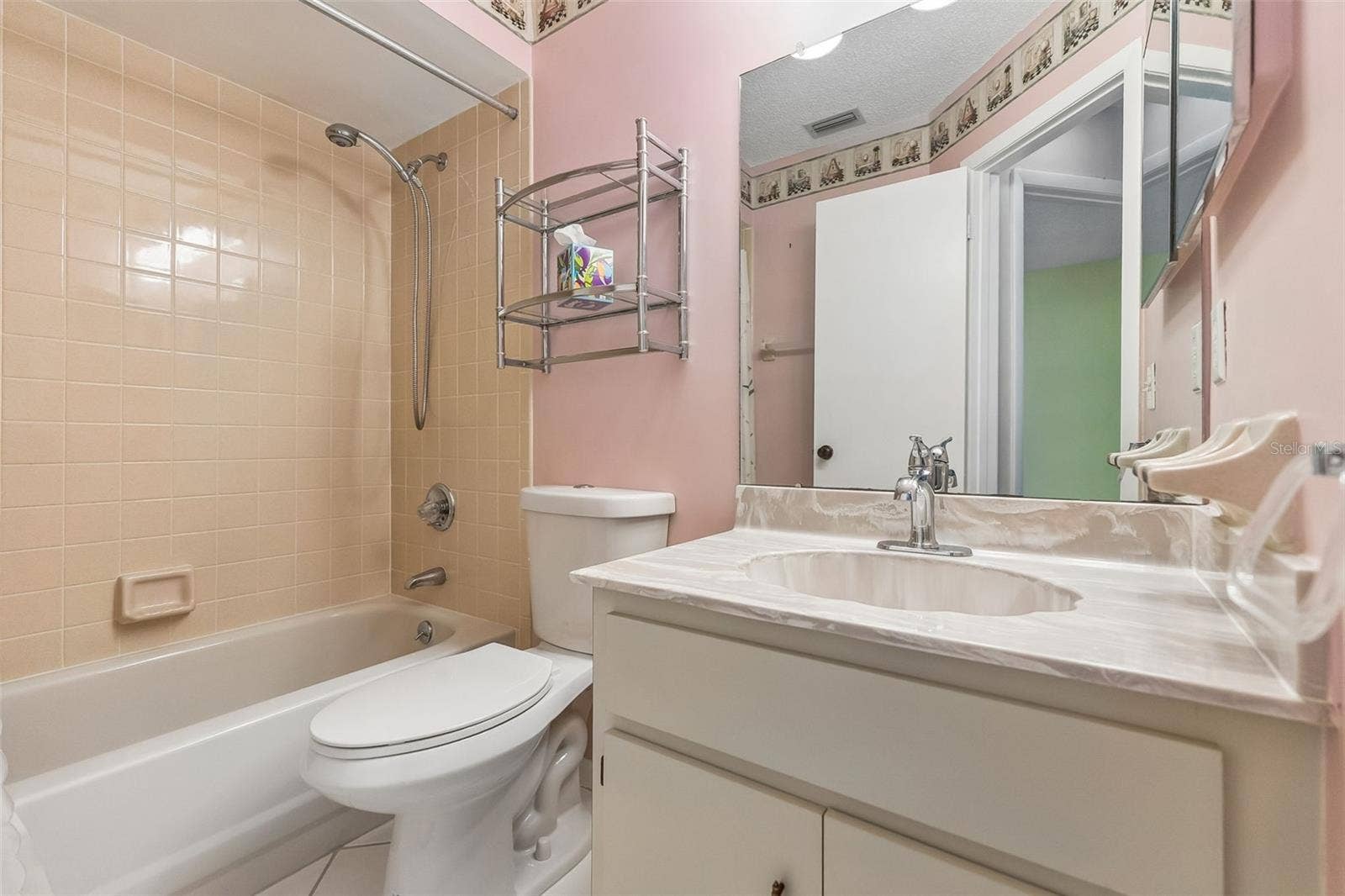 2 SALISBURY COURT, Palm Coast, FL 32137 Guest Bathroom