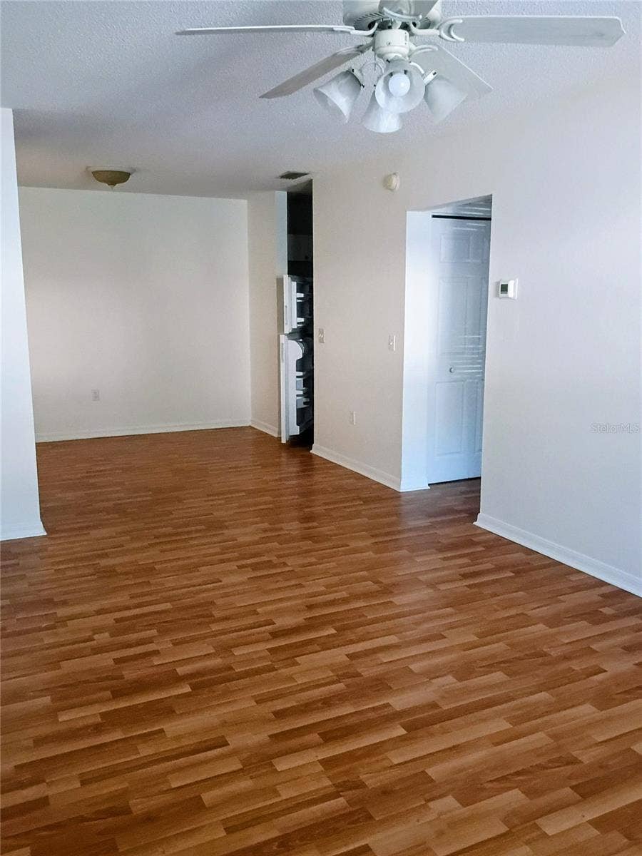 2085 ISLE ROYALE COURT SE, #189, Winter Haven, FL 33880 Living Room