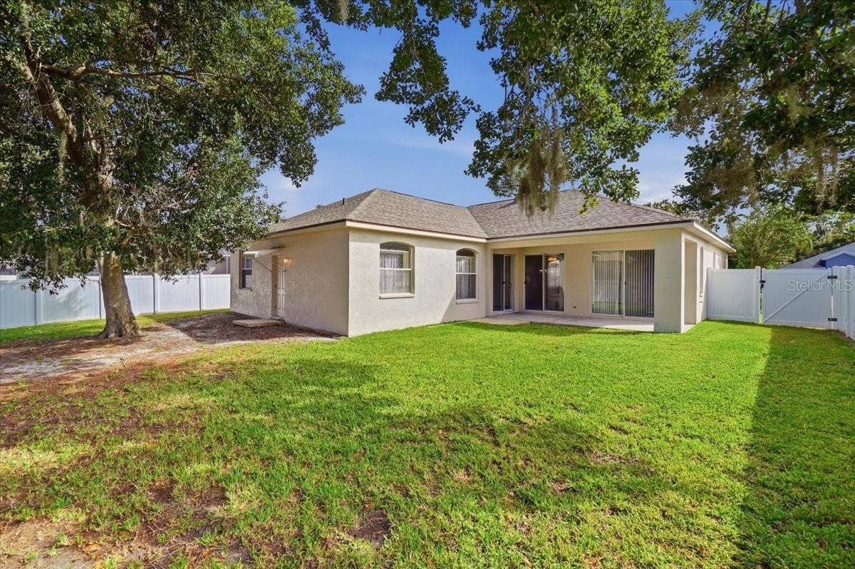 1731 BROOKSTONE WAY, Plant City, FL 33566 REAR YARD