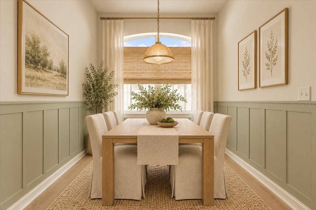 1731 BROOKSTONE WAY, Plant City, FL 33566 VIRTUALLY RENOVATED EAT-IN SPACE