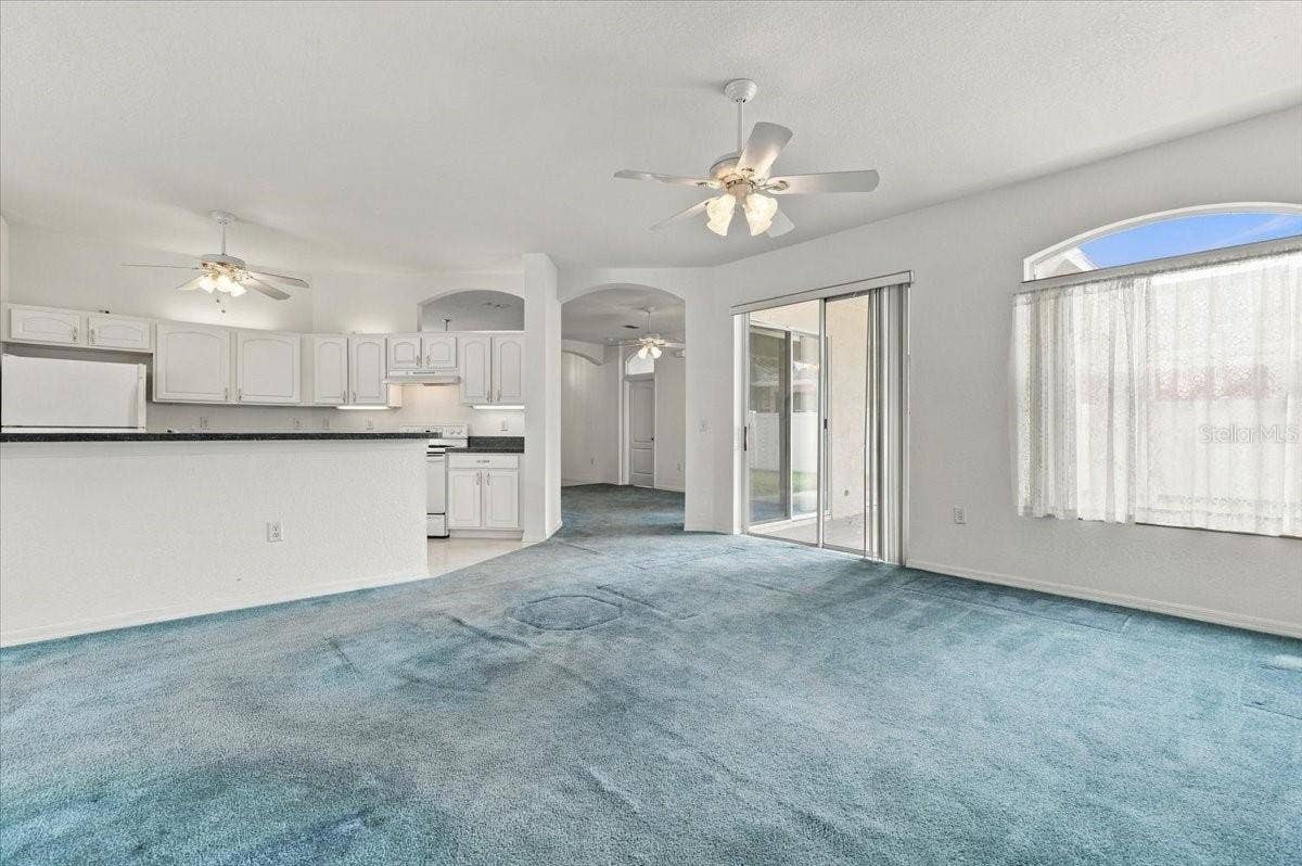 1731 BROOKSTONE WAY, Plant City, FL 33566 FAMILY ROOM