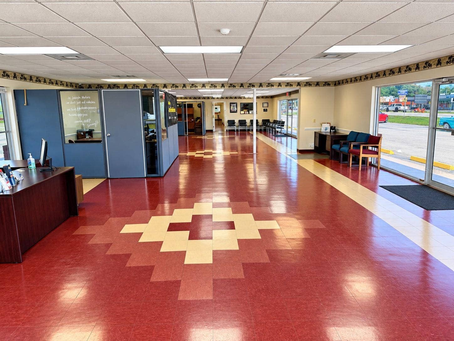 3003 S COMBEE ROAD, Lakeland, FL 33803 SHOW ROOM/OPEN SPACE/INTERIOR