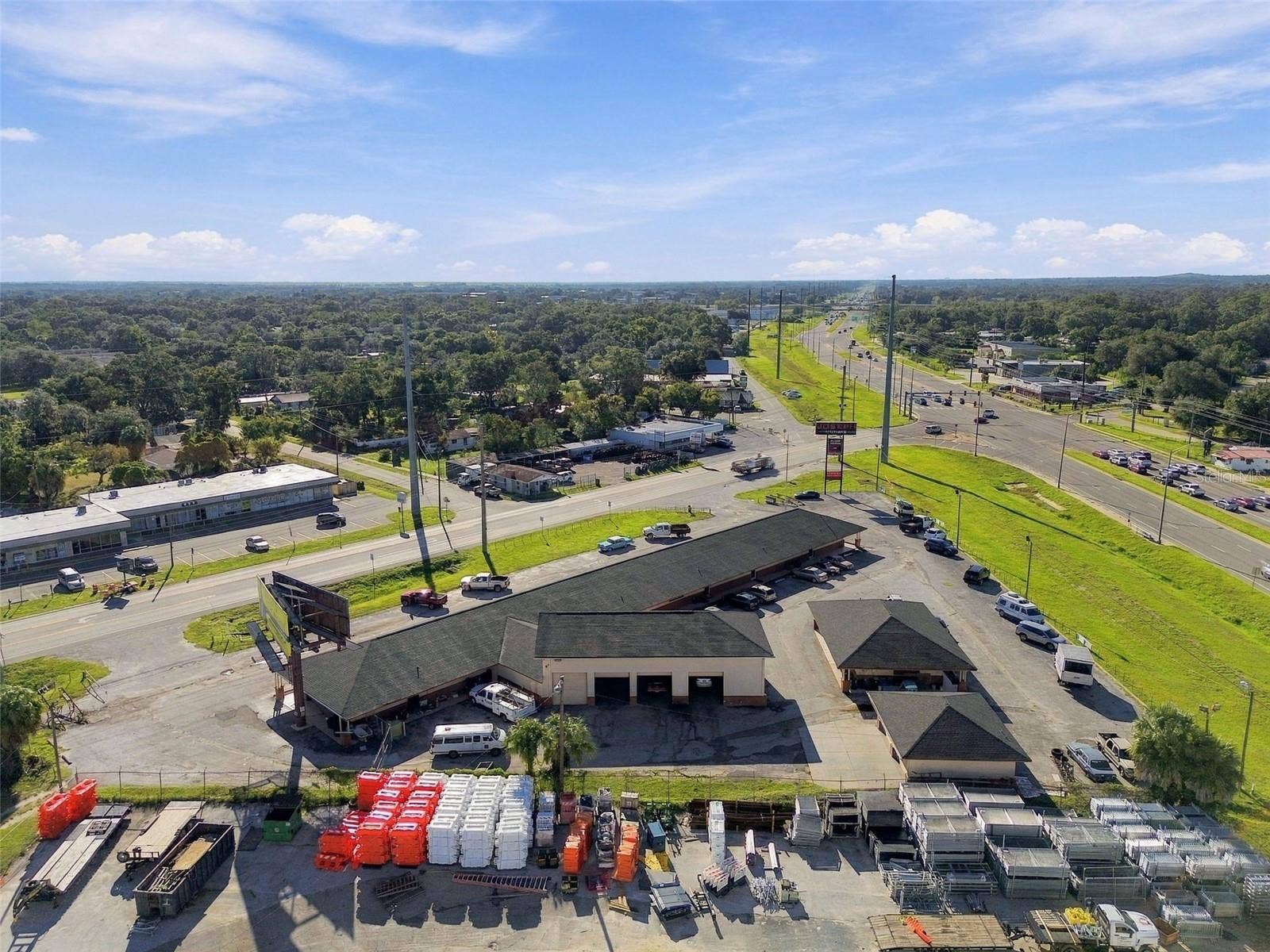 3003 S COMBEE ROAD, Lakeland, FL 33803 3003 S COMBEE ROAD, Lakeland, FL 33803