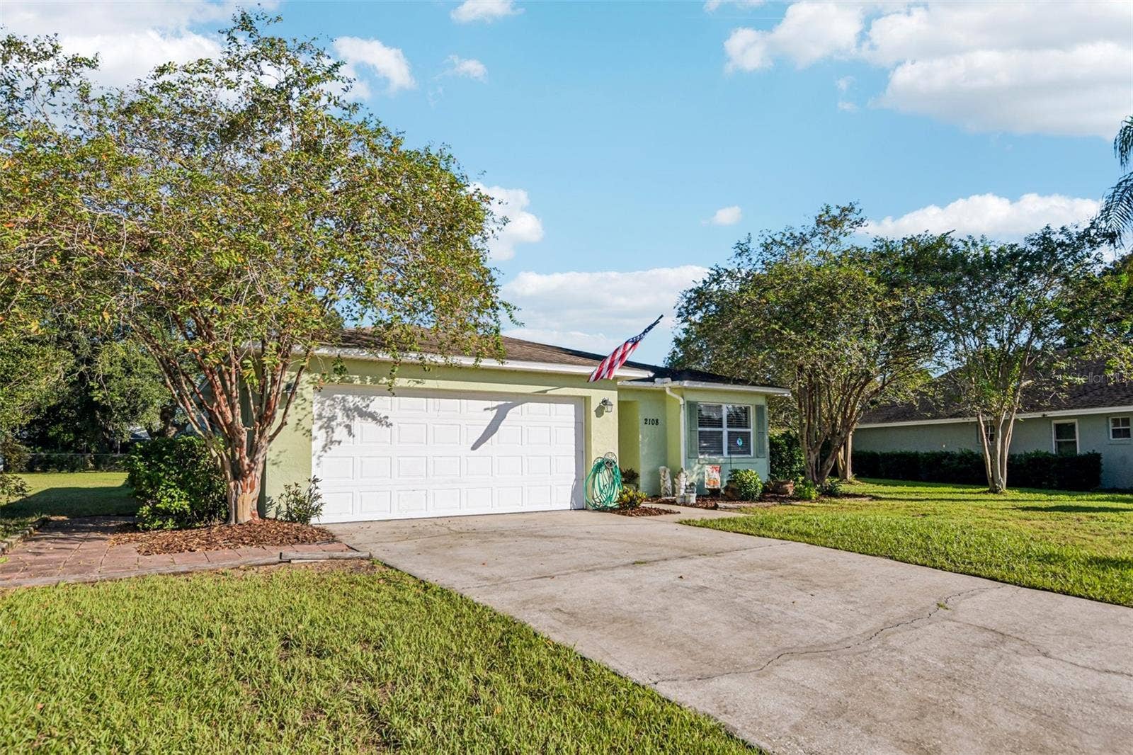 2108 GLEN HEIGHTS PLACE, Lakeland, FL 33813 2108 GLEN HEIGHTS PLACE, Lakeland, FL 33813