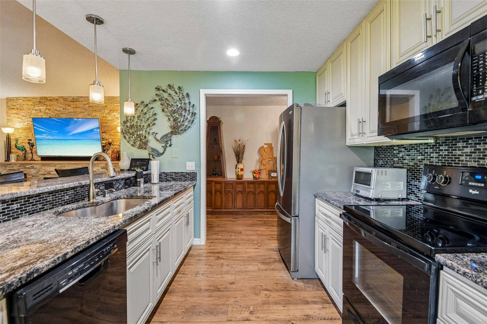 2108 GLEN HEIGHTS PLACE, Lakeland, FL 33813 2108 GLEN HEIGHTS PLACE, Lakeland, FL 33813