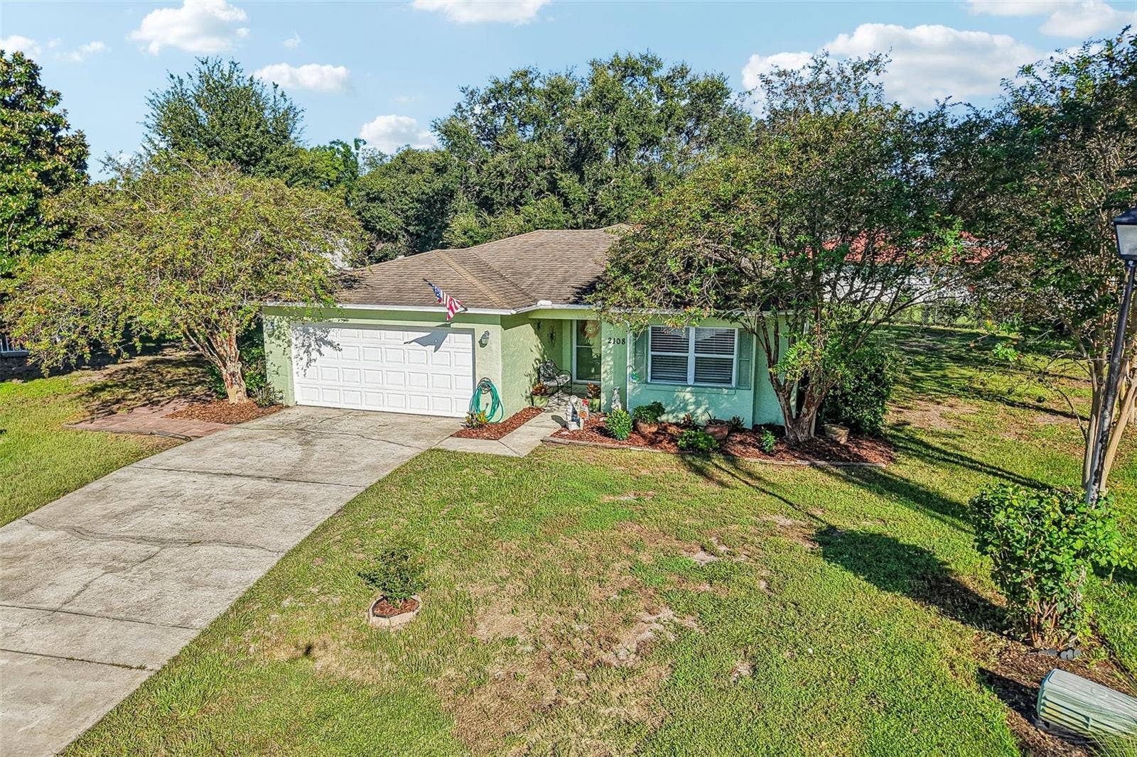 2108 GLEN HEIGHTS PLACE, Lakeland, FL 33813 2108 GLEN HEIGHTS PLACE, Lakeland, FL 33813