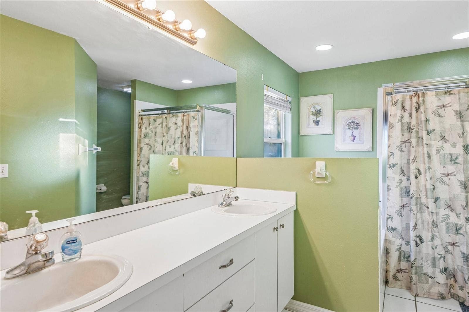 2108 GLEN HEIGHTS PLACE, Lakeland, FL 33813 2108 GLEN HEIGHTS PLACE, Lakeland, FL 33813
