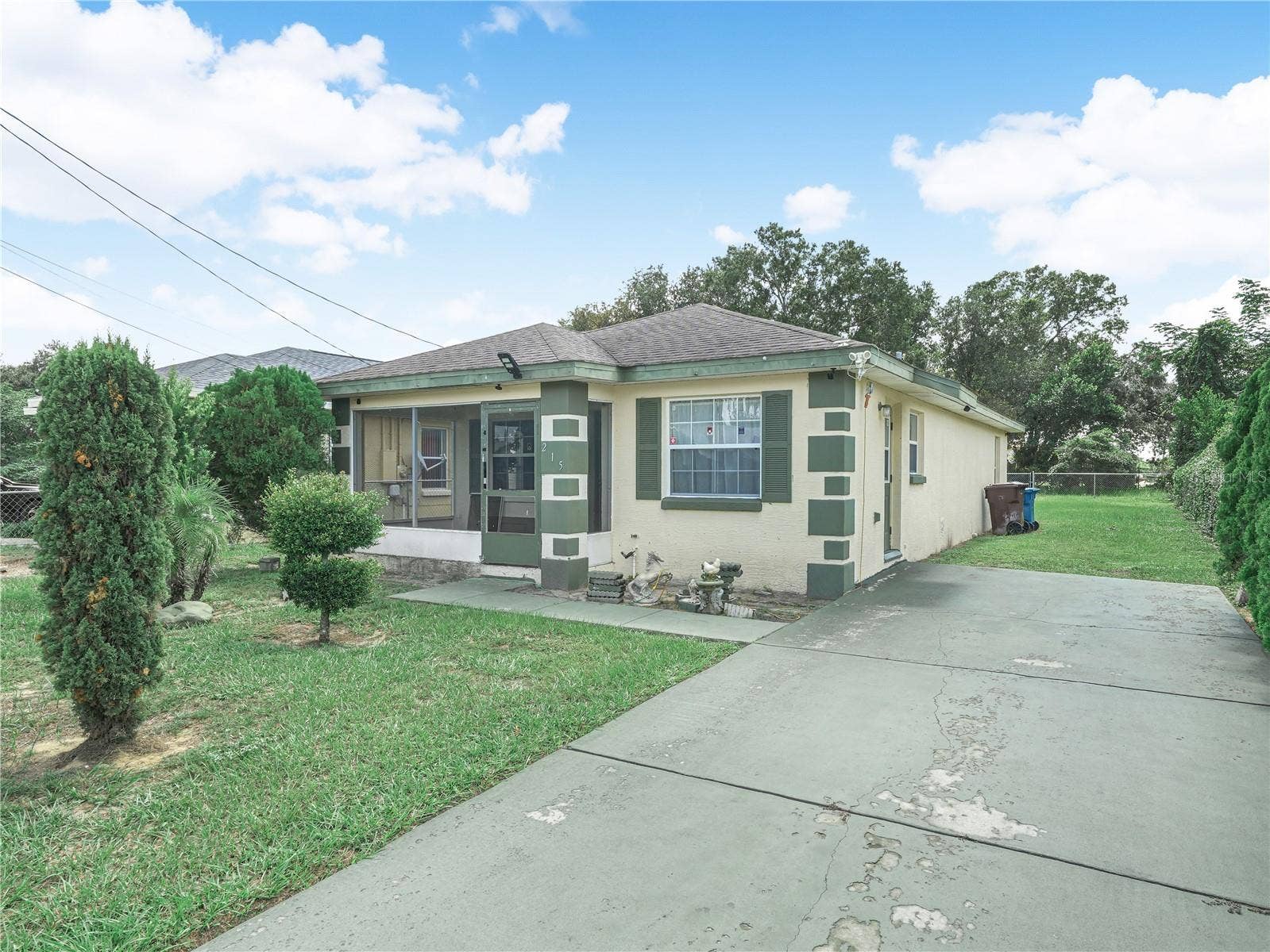215 DORSETT AVENUE, Lake Wales, FL 33853