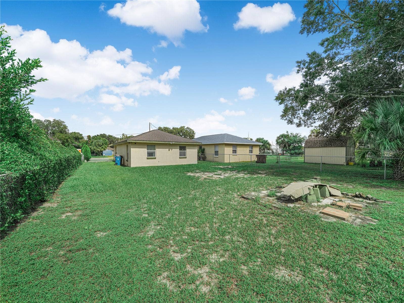 215 DORSETT AVENUE, Lake Wales, FL 33853