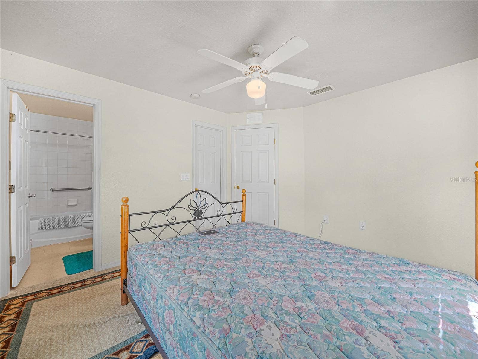 215 DORSETT AVENUE, Lake Wales, FL 33853