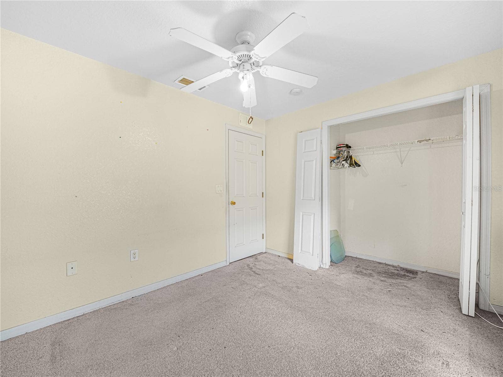215 DORSETT AVENUE, Lake Wales, FL 33853