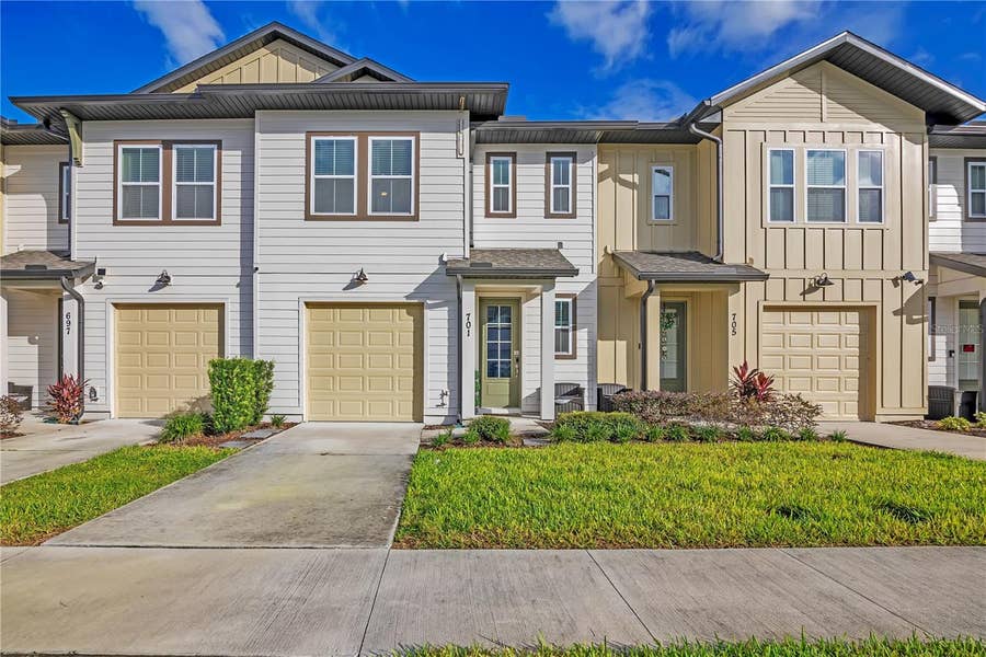 Property photo for 701 LONGBOAT DRIVE, Davenport, FL