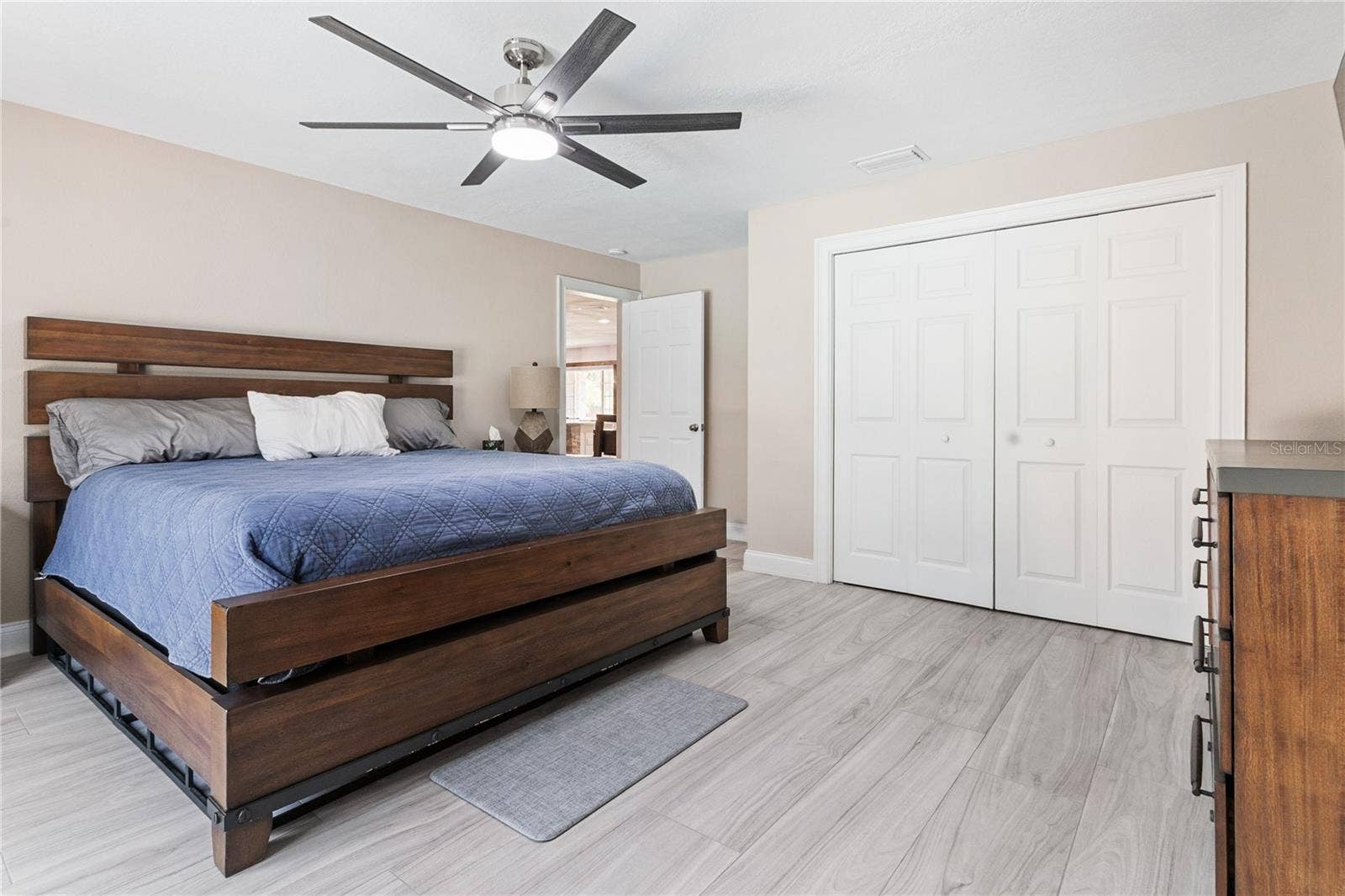 1010 EDGEWATER DRIVE, Winter Haven, FL 33884 1010 EDGEWATER DRIVE, Winter Haven, FL 33884