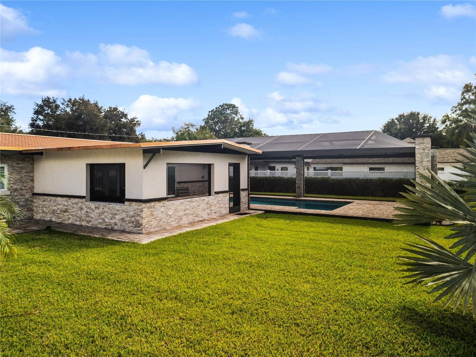1010 EDGEWATER DRIVE, Winter Haven, FL 33884 1010 EDGEWATER DRIVE, Winter Haven, FL 33884