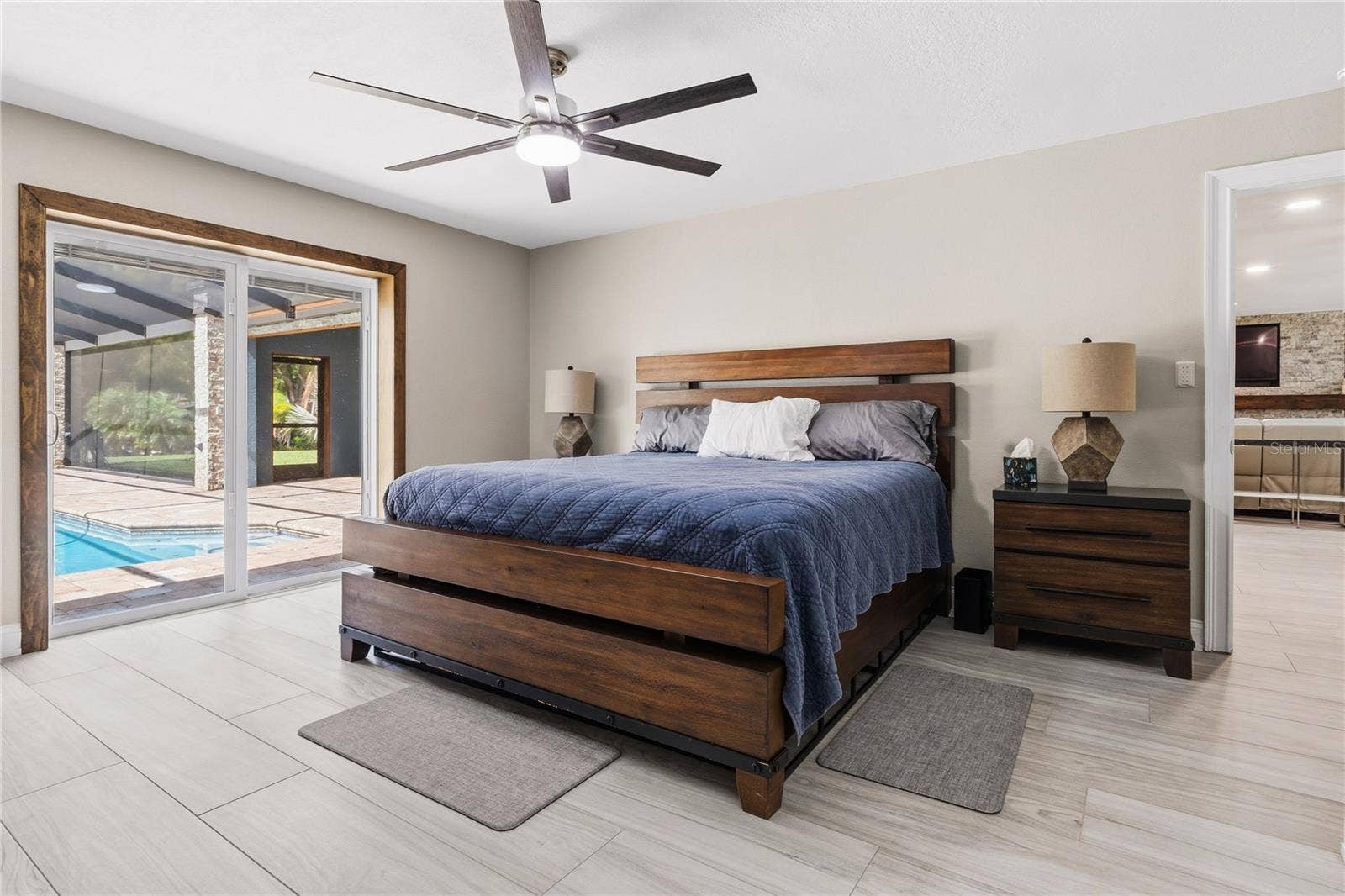 1010 EDGEWATER DRIVE, Winter Haven, FL 33884 1010 EDGEWATER DRIVE, Winter Haven, FL 33884