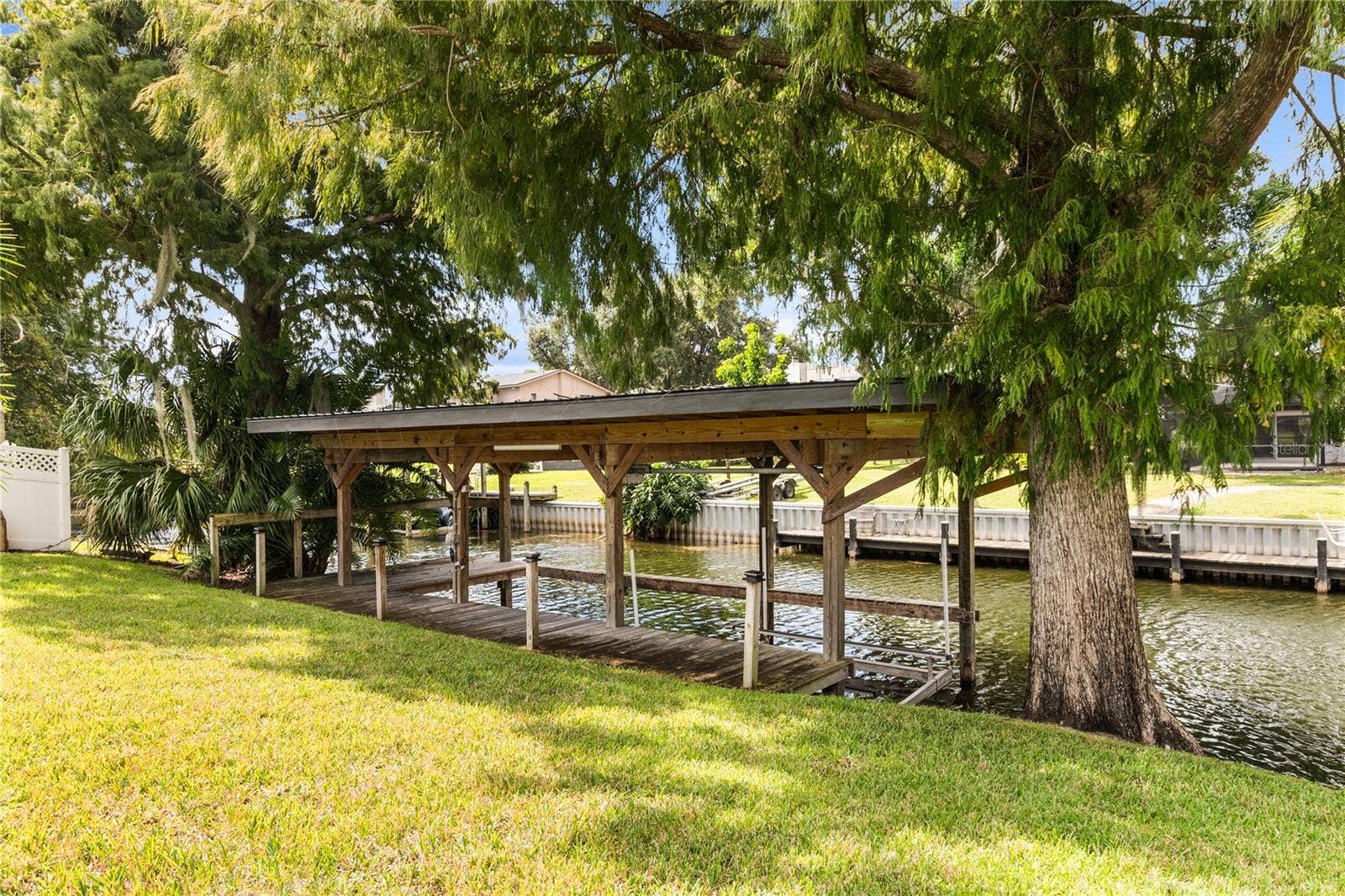 1010 EDGEWATER DRIVE, Winter Haven, FL 33884 1010 EDGEWATER DRIVE, Winter Haven, FL 33884