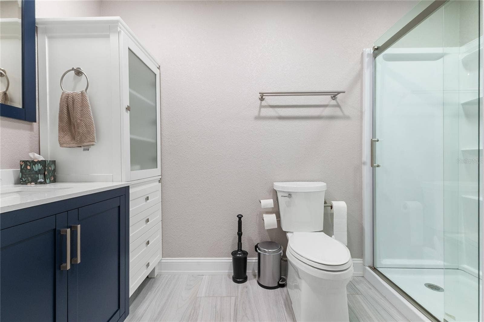 1010 EDGEWATER DRIVE, Winter Haven, FL 33884 1010 EDGEWATER DRIVE, Winter Haven, FL 33884
