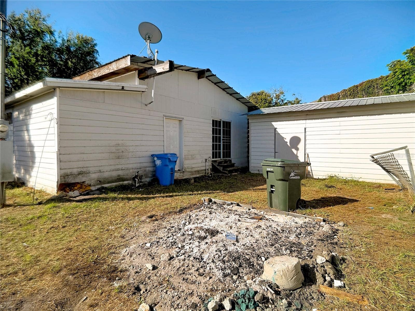 729 CREVASSE STREET, Lakeland, FL 33805 729 CREVASSE STREET, Lakeland, FL 33805