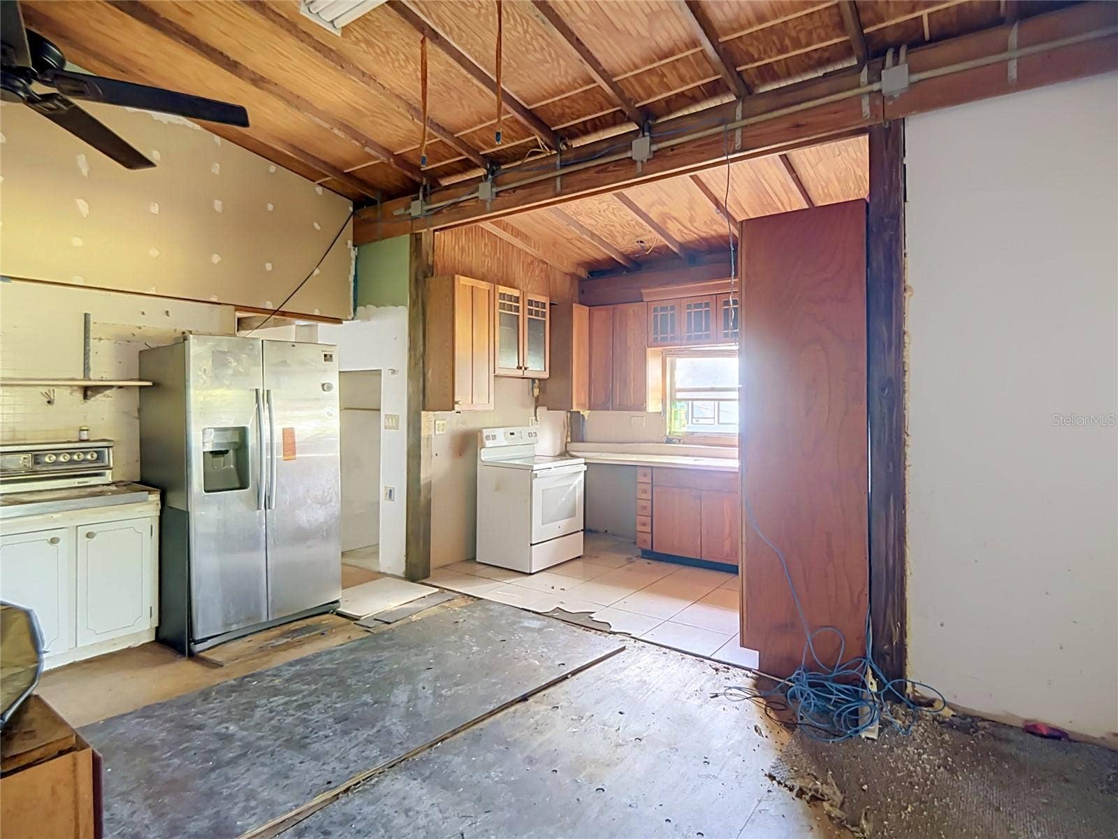 729 CREVASSE STREET, Lakeland, FL 33805 729 CREVASSE STREET, Lakeland, FL 33805