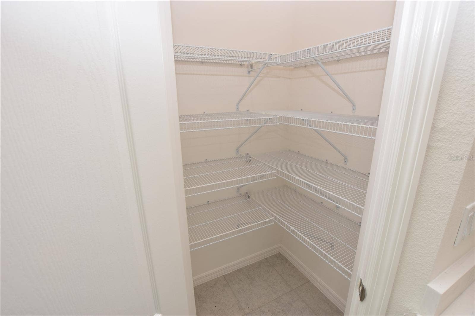 3913 ACADEMIA AVENUE, Lakeland, FL 33803 3913 ACADEMIA AVENUE, Lakeland, FL 33803