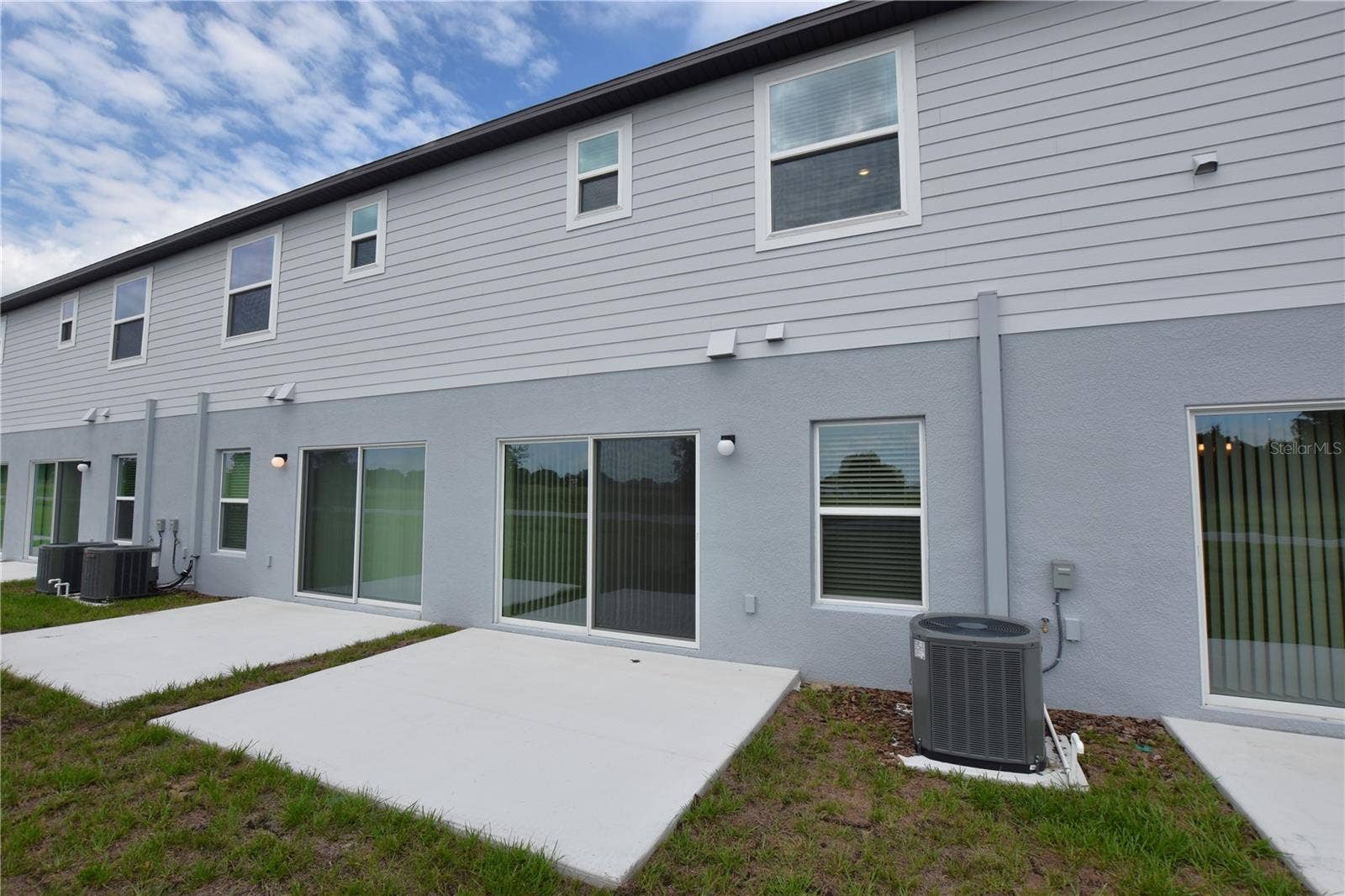3913 ACADEMIA AVENUE, Lakeland, FL 33803 3913 ACADEMIA AVENUE, Lakeland, FL 33803
