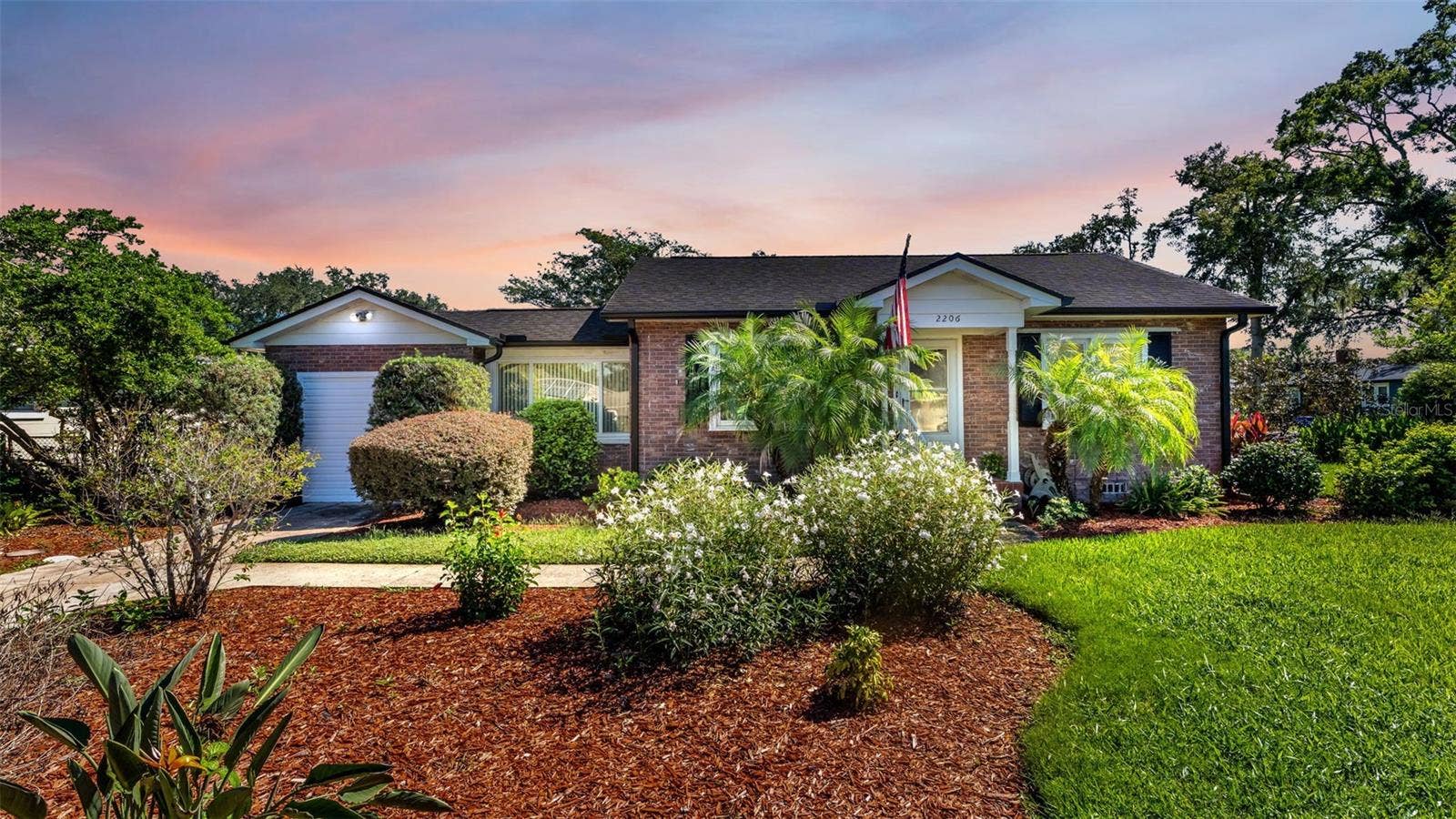 2206 BRISTOL AVENUE, Lakeland, FL 33803 2206 BRISTOL AVENUE, Lakeland, FL 33803