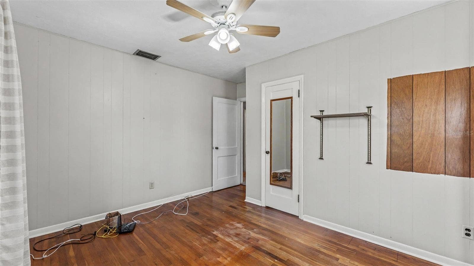 2206 BRISTOL AVENUE, Lakeland, FL 33803 2206 BRISTOL AVENUE, Lakeland, FL 33803