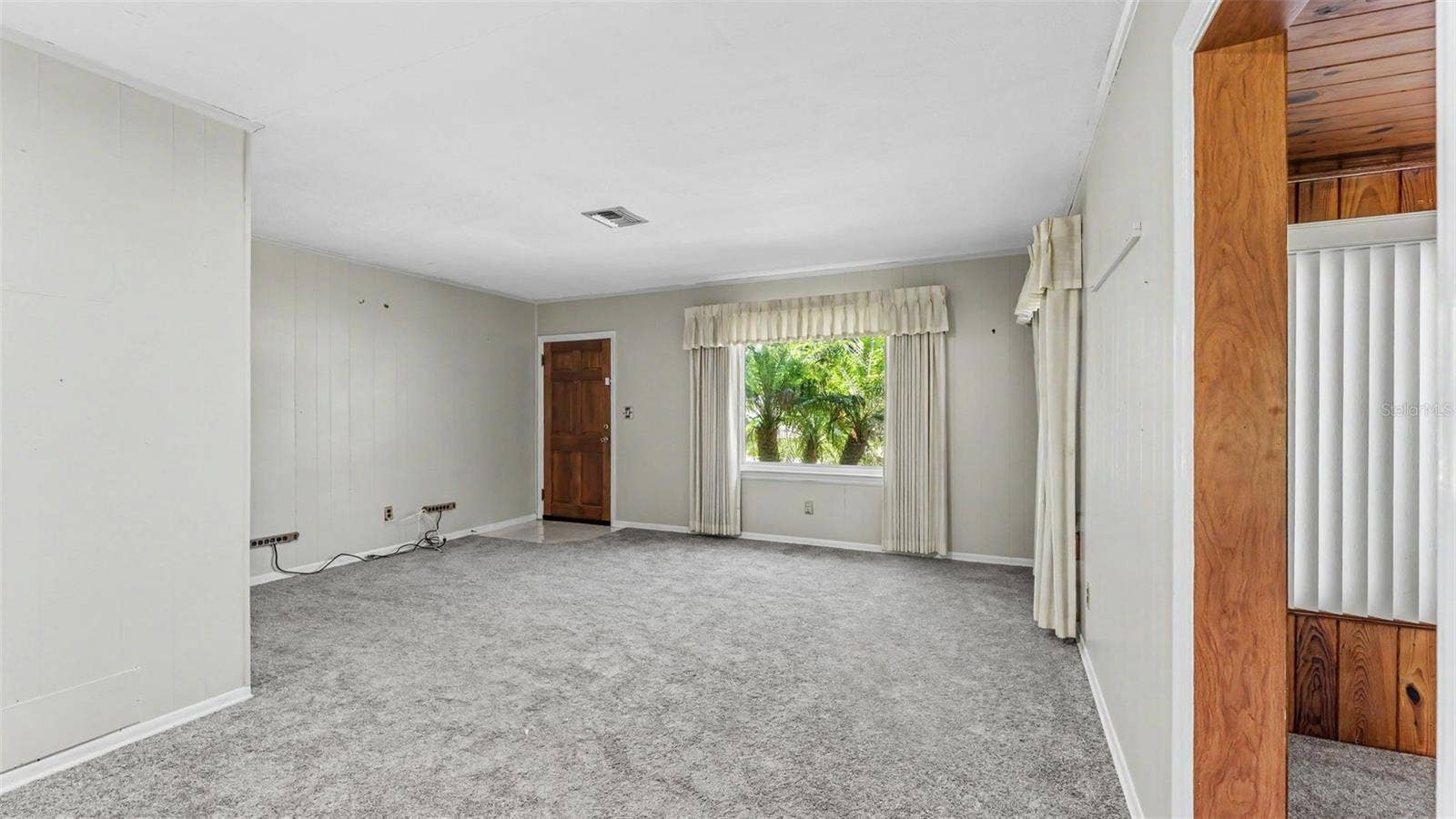2206 BRISTOL AVENUE, Lakeland, FL 33803 2206 BRISTOL AVENUE, Lakeland, FL 33803