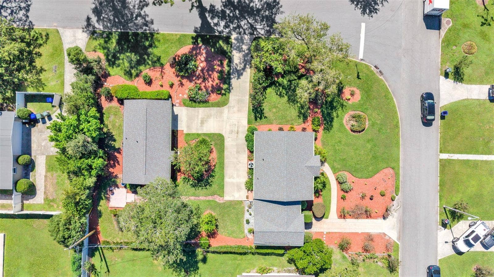 2206 BRISTOL AVENUE, Lakeland, FL 33803 2206 BRISTOL AVENUE, Lakeland, FL 33803