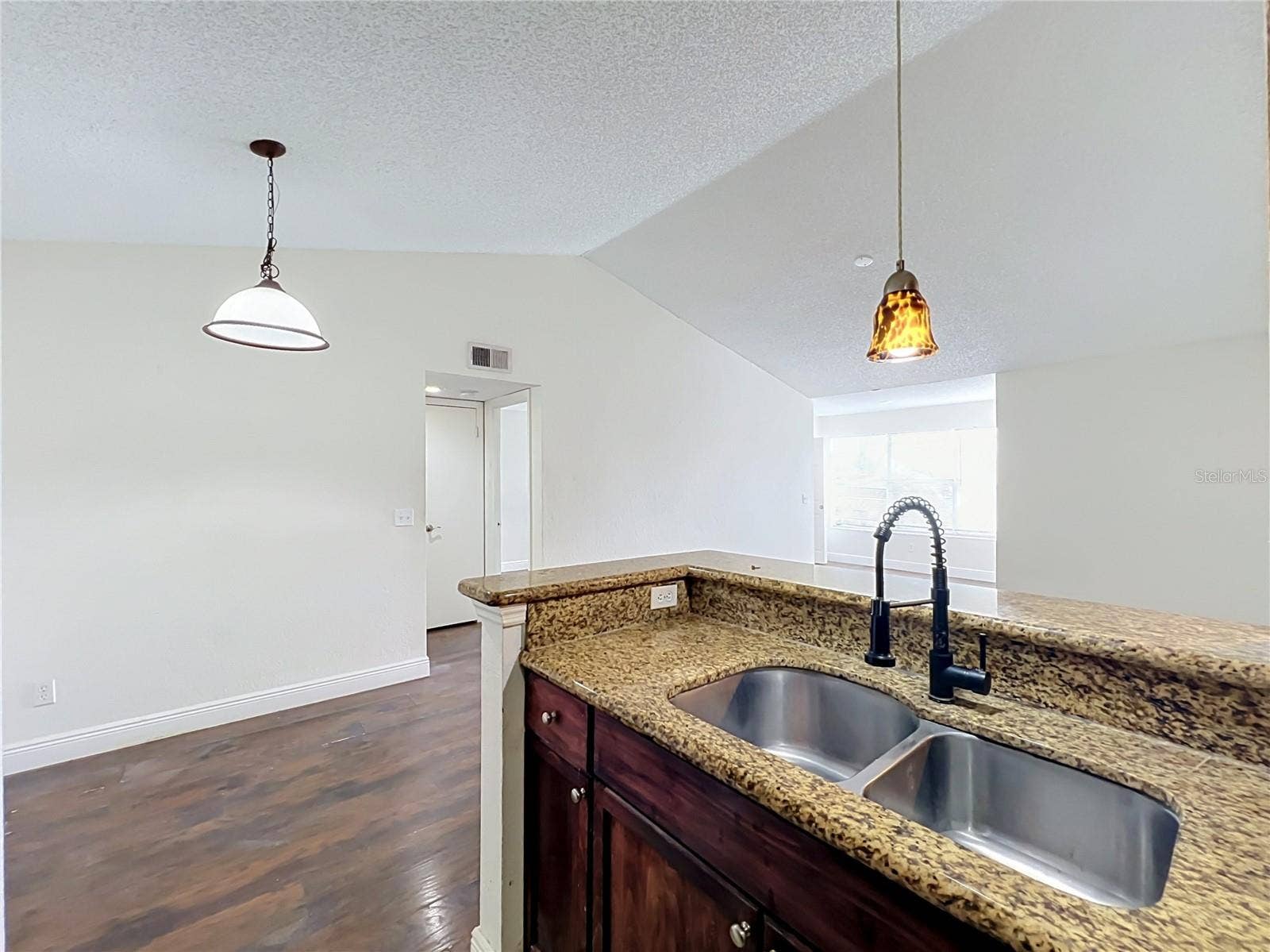 5116 CONROY ROAD, #23, Orlando, FL 32811 5116 CONROY ROAD, #23, Orlando, FL 32811