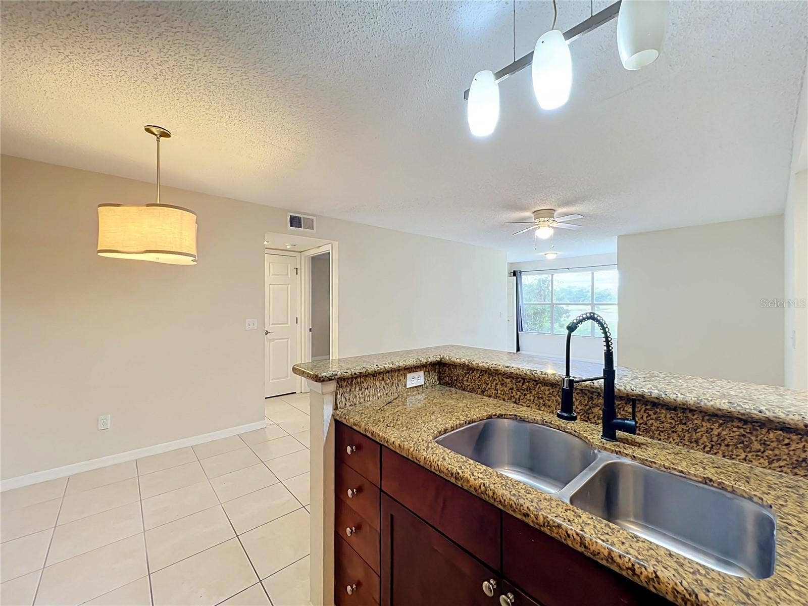 5116 CONROY ROAD, #23, Orlando, FL 32811 5116 CONROY ROAD, #23, Orlando, FL 32811